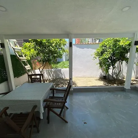 Deja Blue Villa